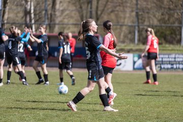 Bild 120 - wBJ VfL Pinneberg - Waldd�rfer SV : Ergebnis: 5:0